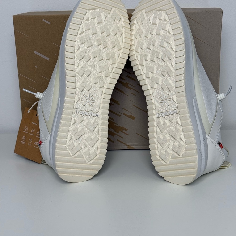 [New] Tropicfeel CANYON HDRY - White/Cream - Men’s 9.5 - Picture 5 of 8